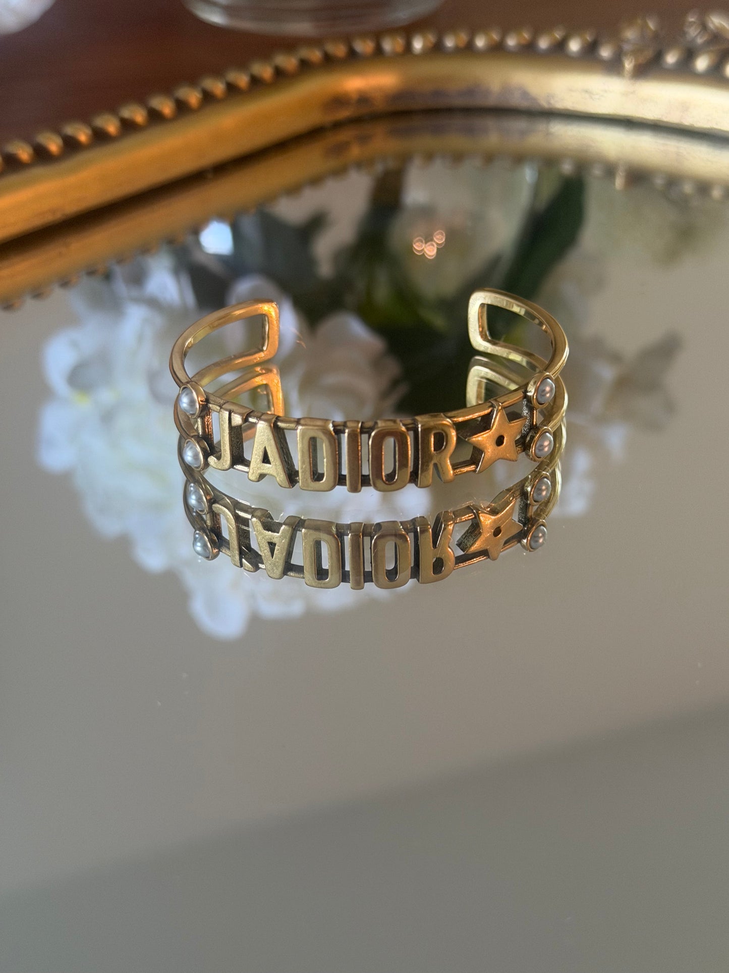 Old Gold cuff bracelet with pearl