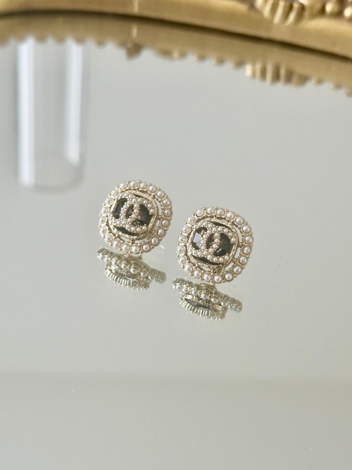 Pearl earrings