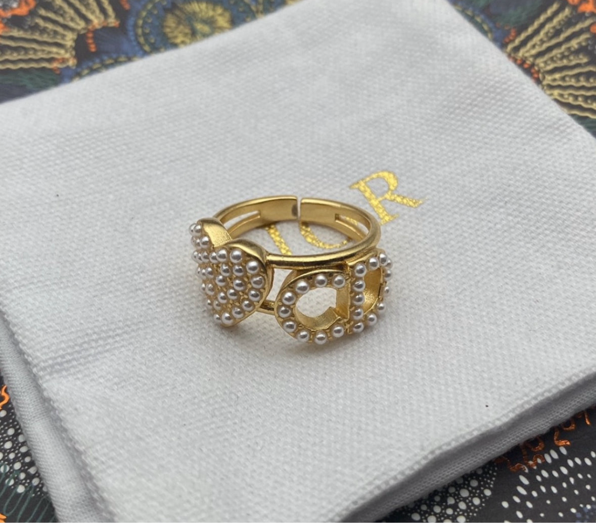 Gold Pearl Ring