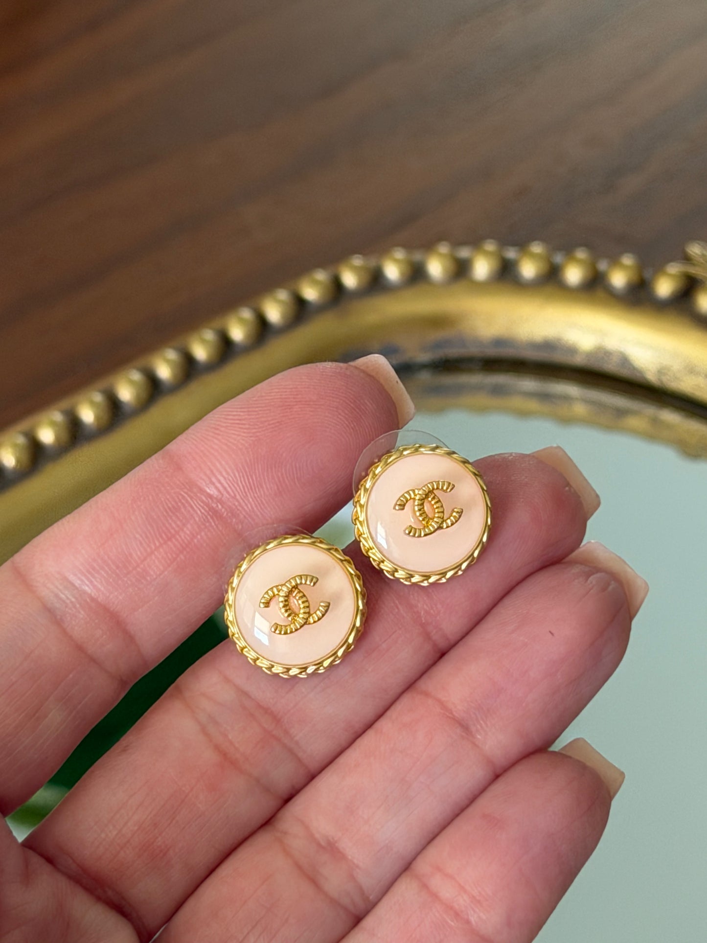 Light pink Studs