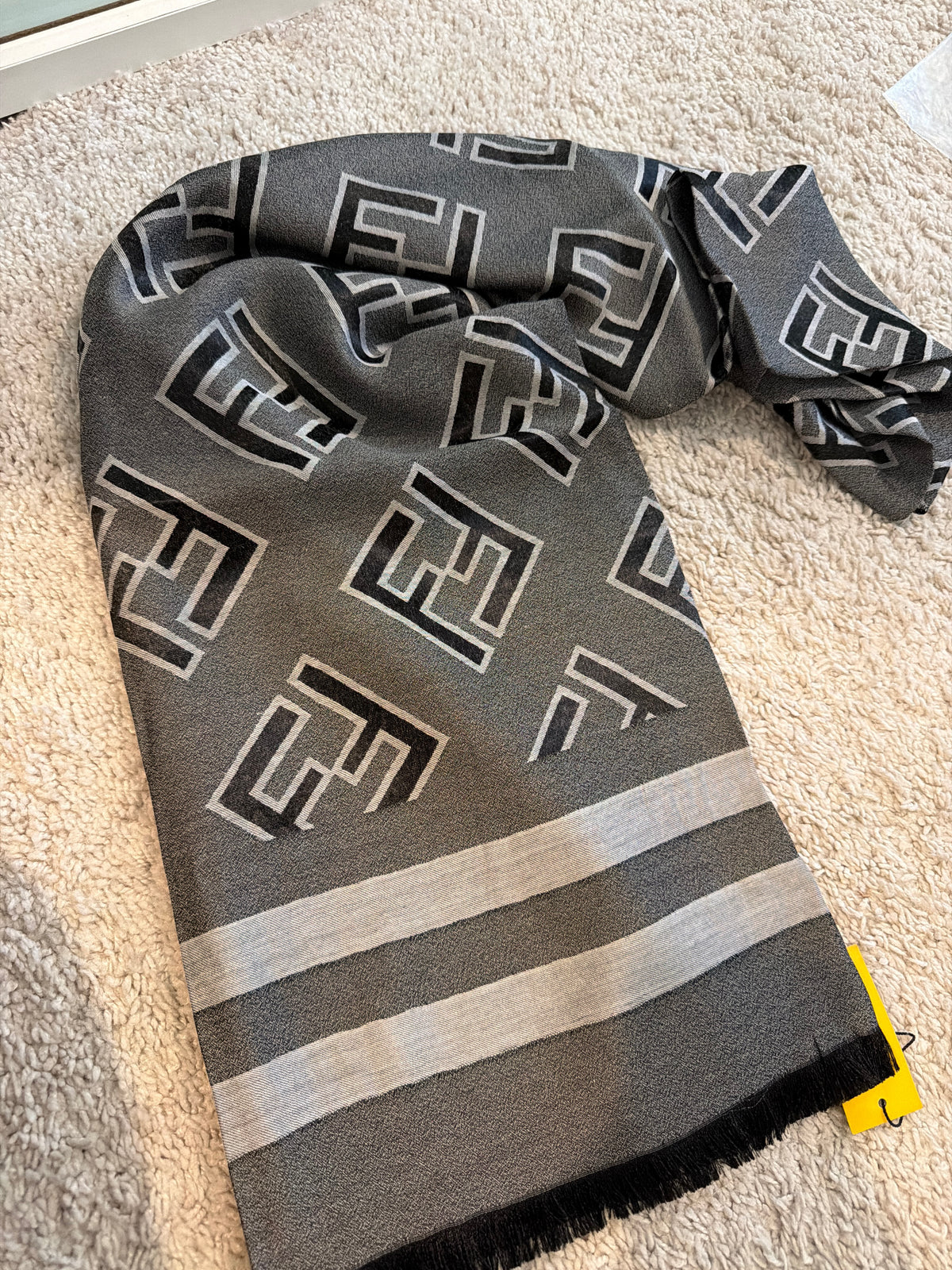 Black and gray cashmere and Silk Scarf