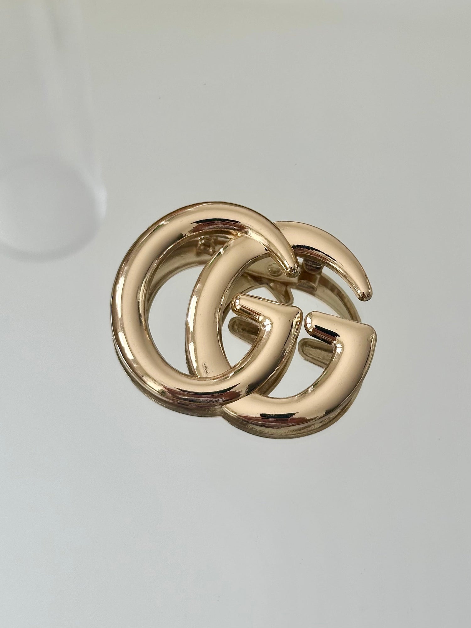 Brooch