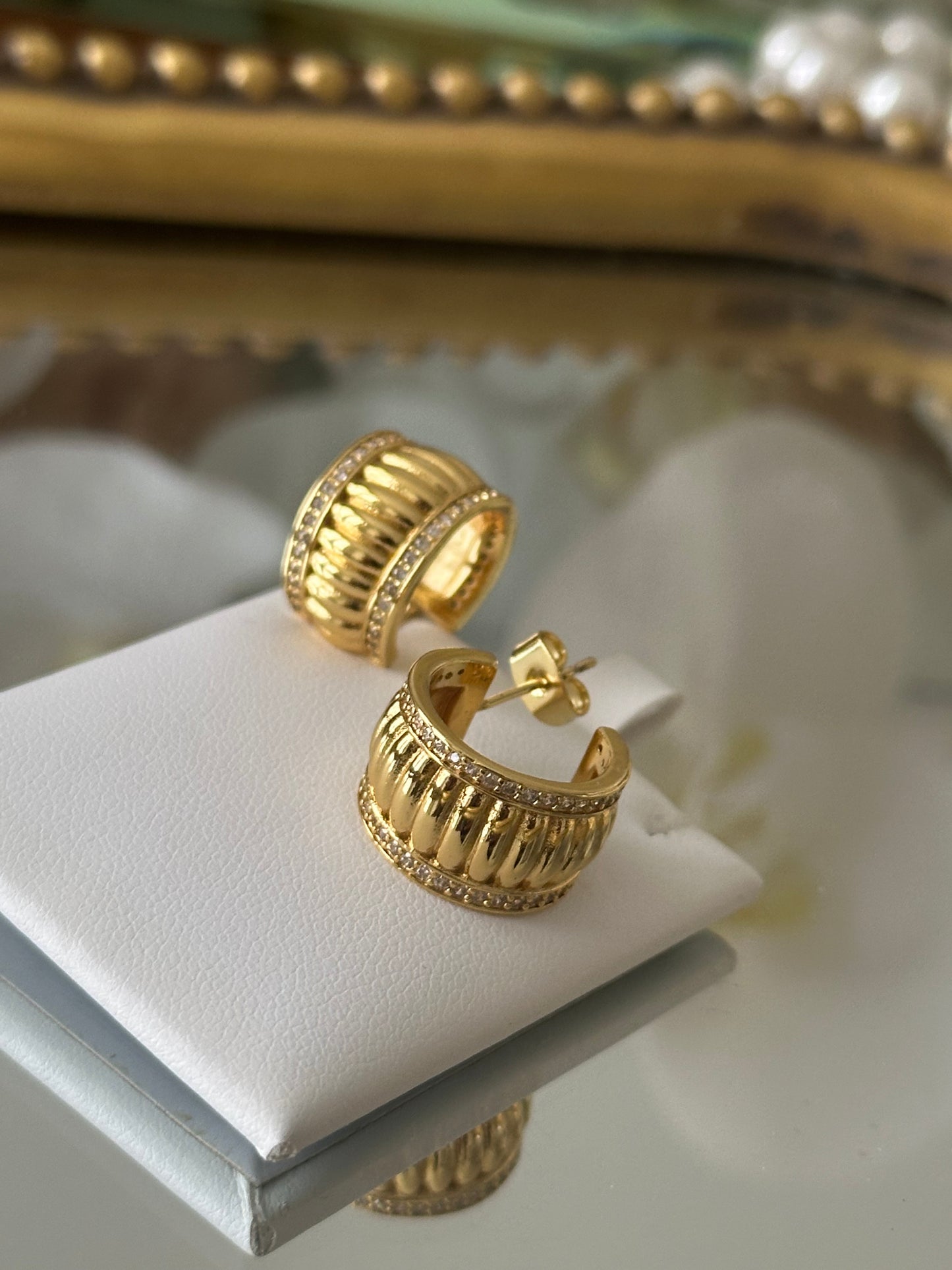 Gold Hoops earrings with stone