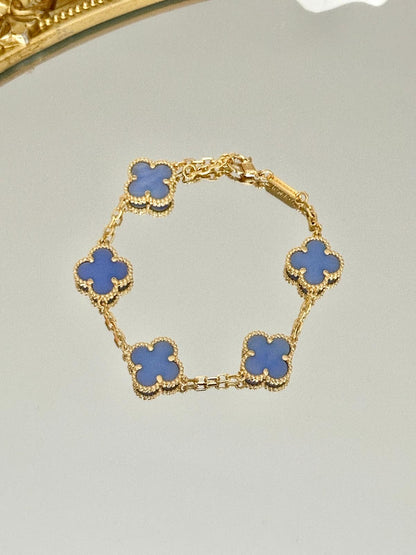 Clover bracelet