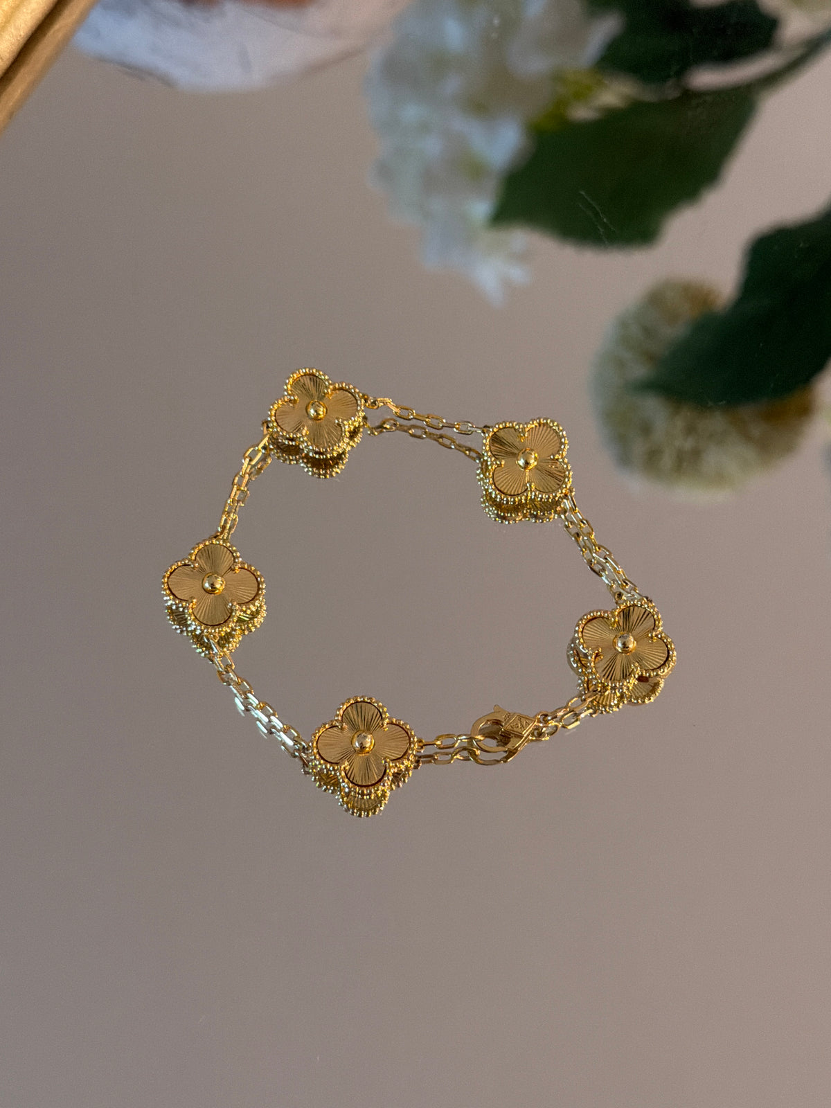 Clover bracelet