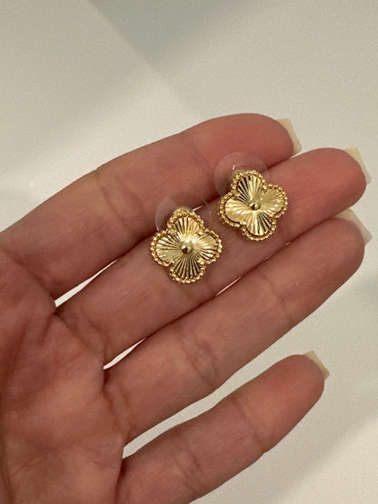 Small  earrings