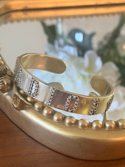 Rigid Gold cuff Bracelet with stone