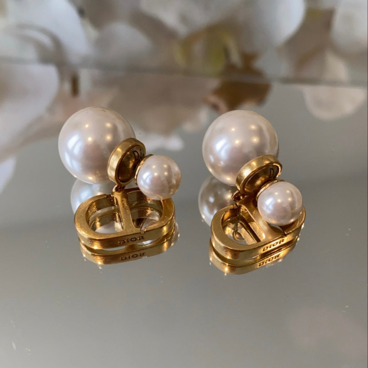 Gold Pearl earrings