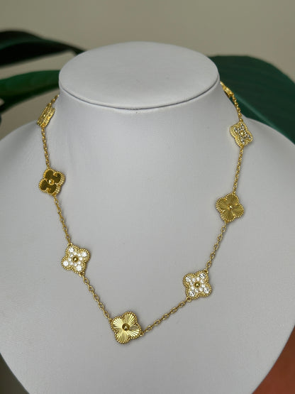 Necklace of 10 flowers