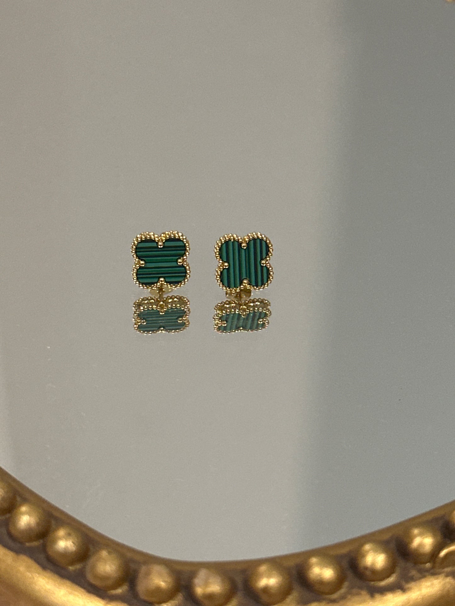 Mini earrings