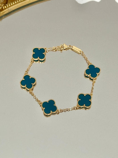 Clover bracelet