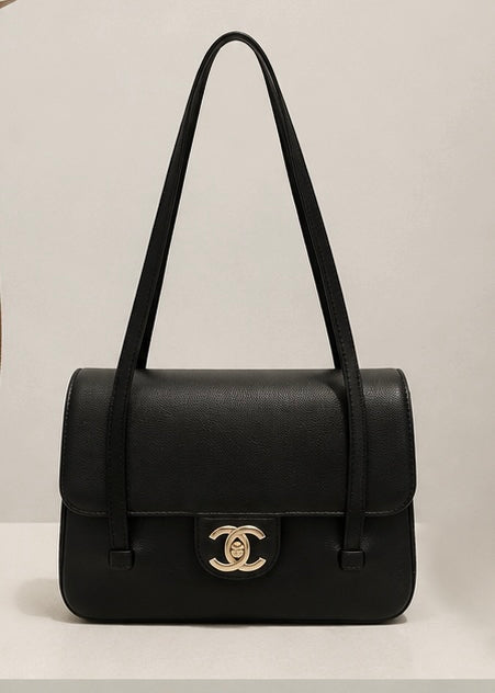 Noir Shoulder Bag 🖤