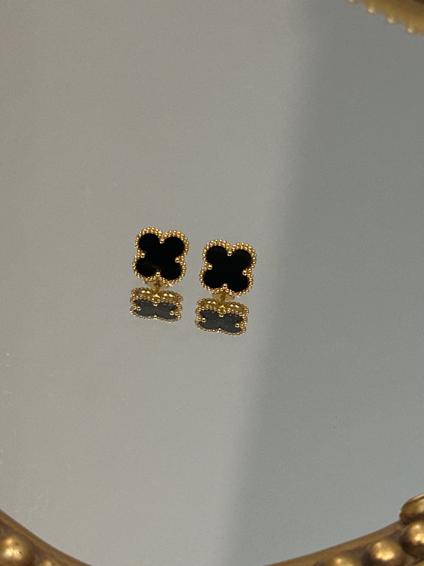 Mini earrings