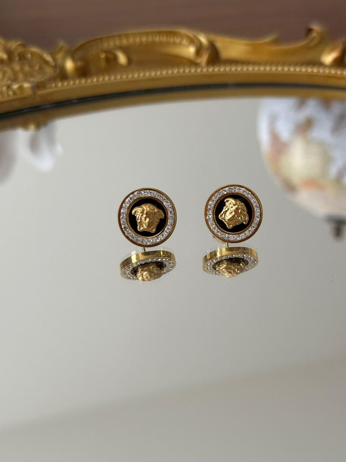 Black Gold round earrrings with stone