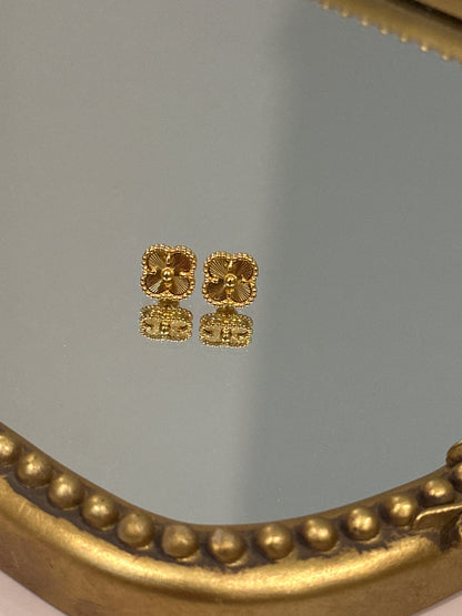 Mini earrings