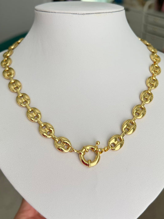 Gold Puffed Anchor Chain Necklace