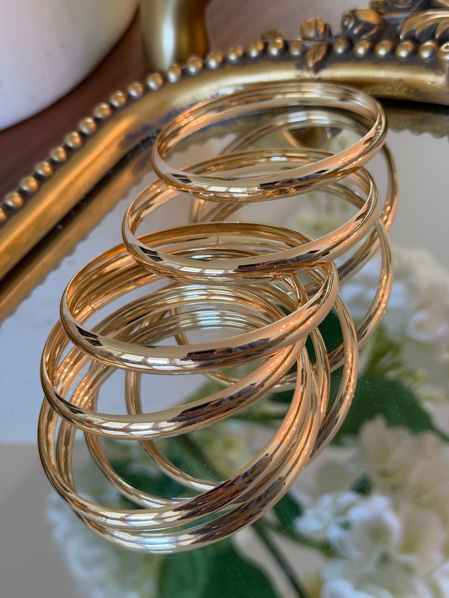 Gold Classic Bangle Set (5 Pieces)