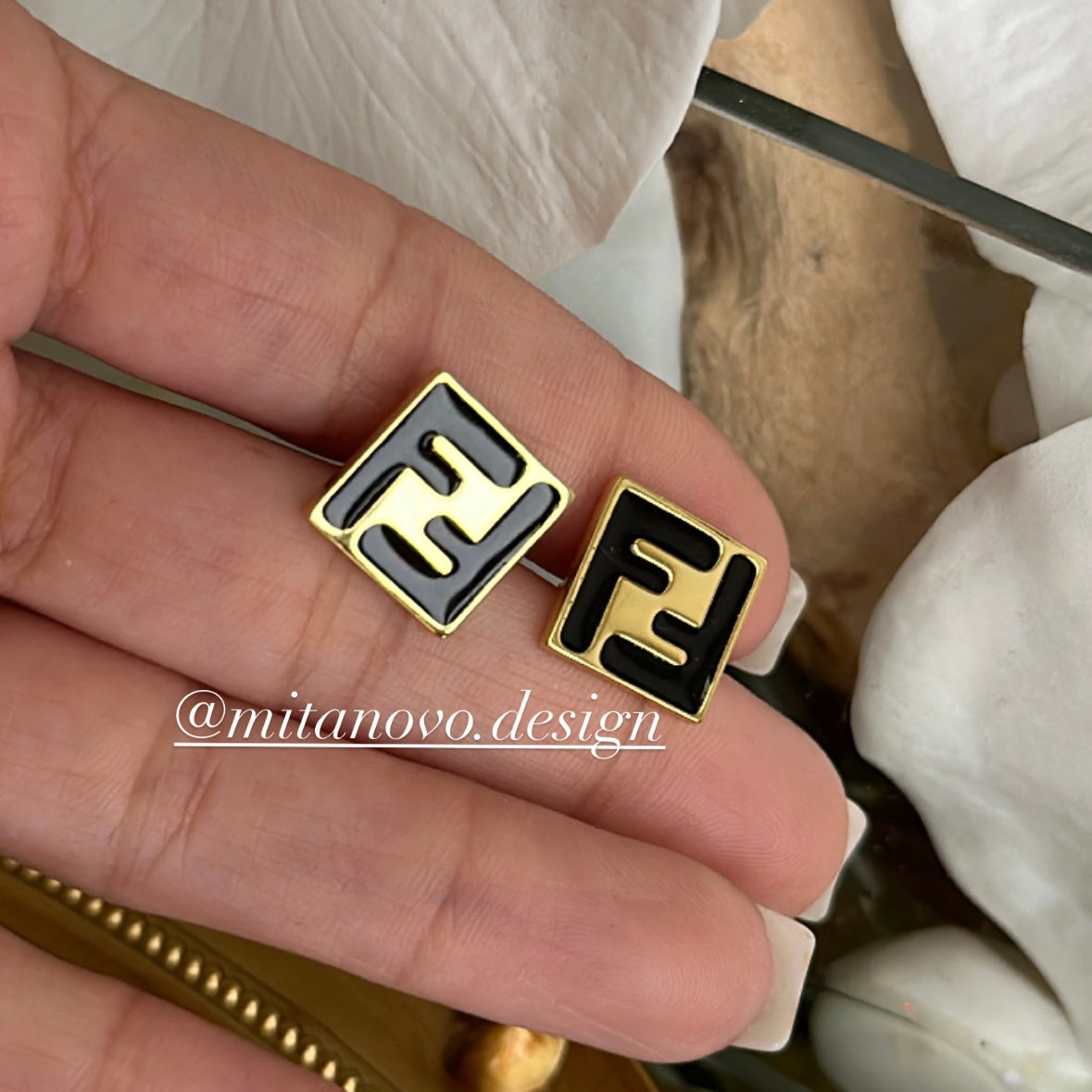Black Studs earrings