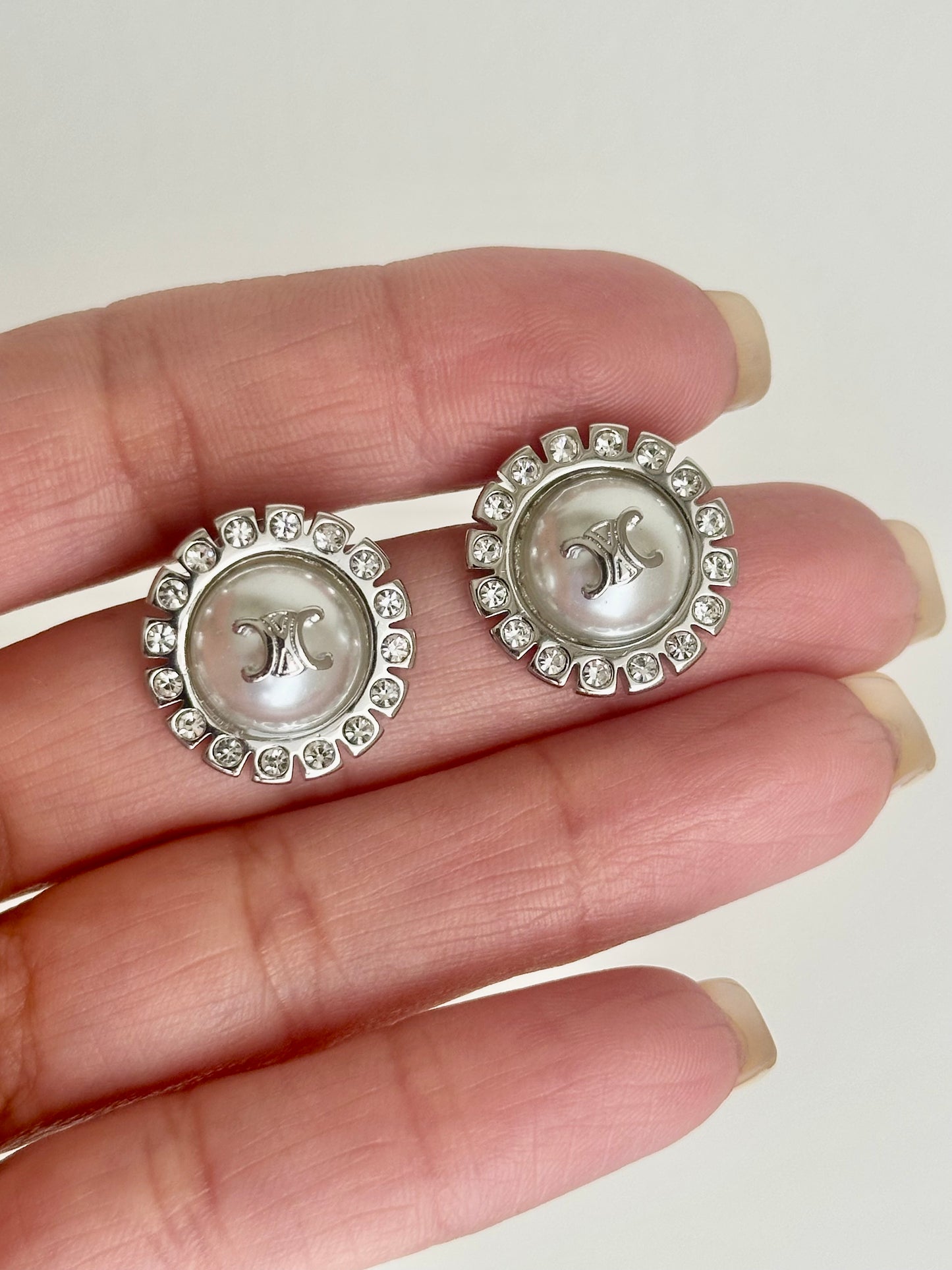 Pearl earrings