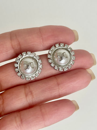 Pearl earrings