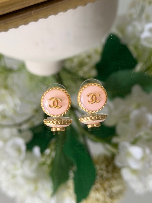 Light pink Studs