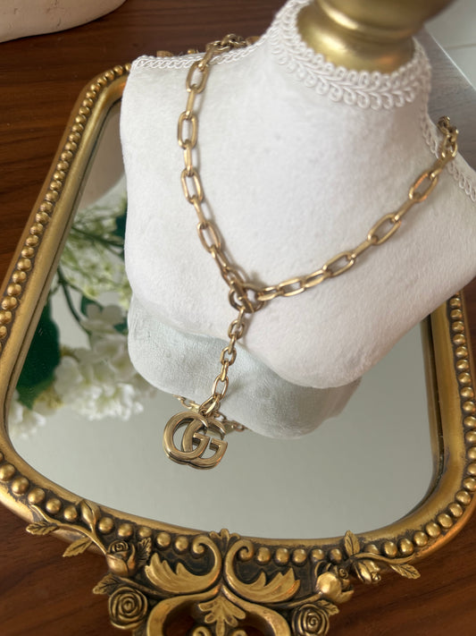 Old Gold Necklace with Pendant