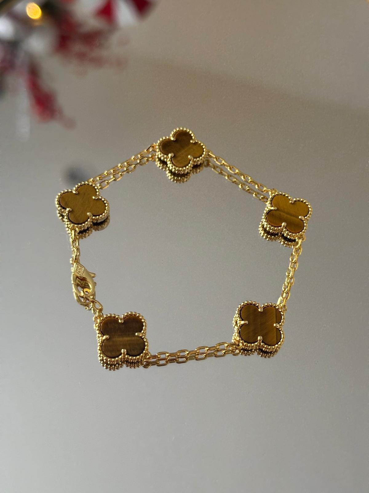 Clover bracelet