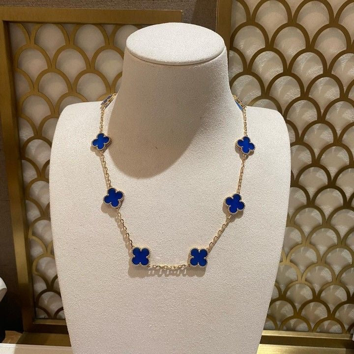 Clover necklace