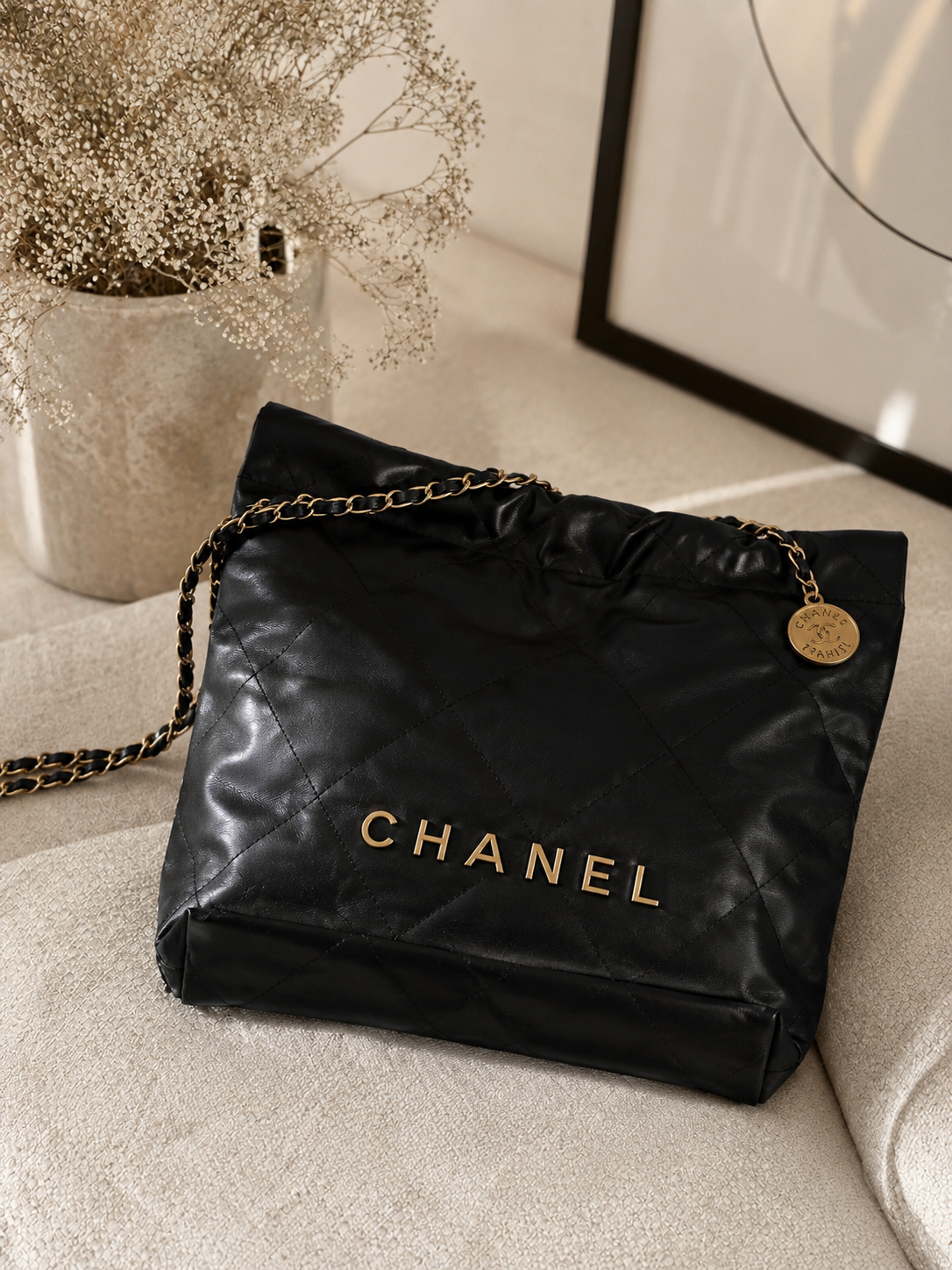 ✨ Quilted Chain Tote Bag