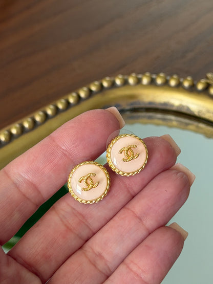 Light pink Studs