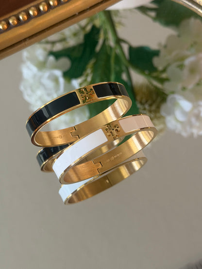 Gold bracelet