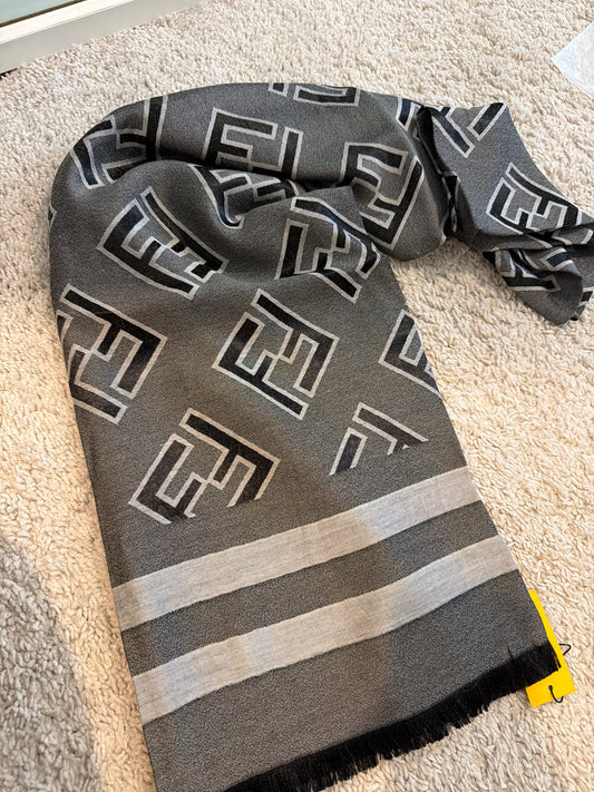 Black and gray cashmere and Silk Scarf