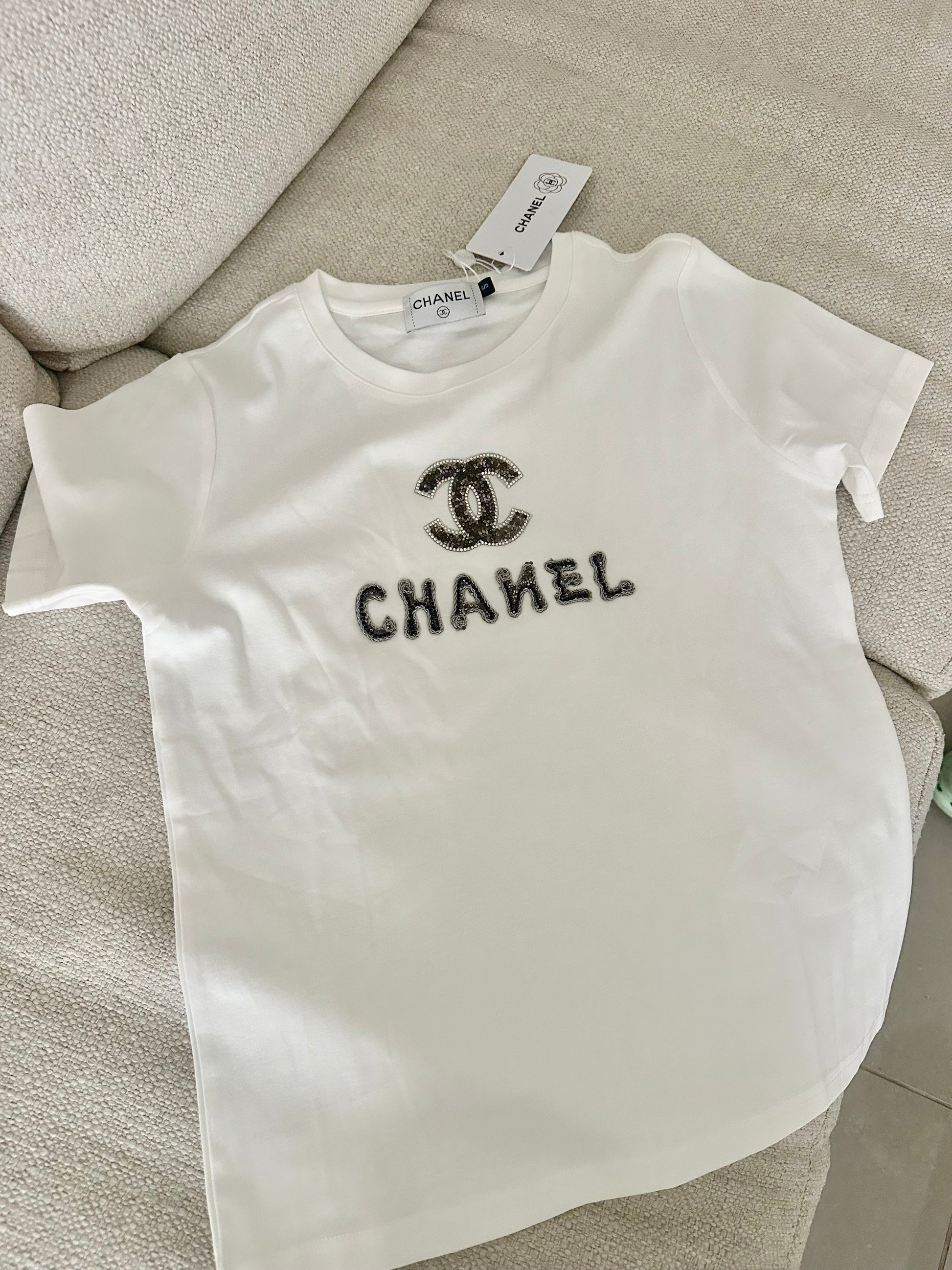 White t shirt with soft comfortable fit designed for versatile everyday outfits and casual modern fashion